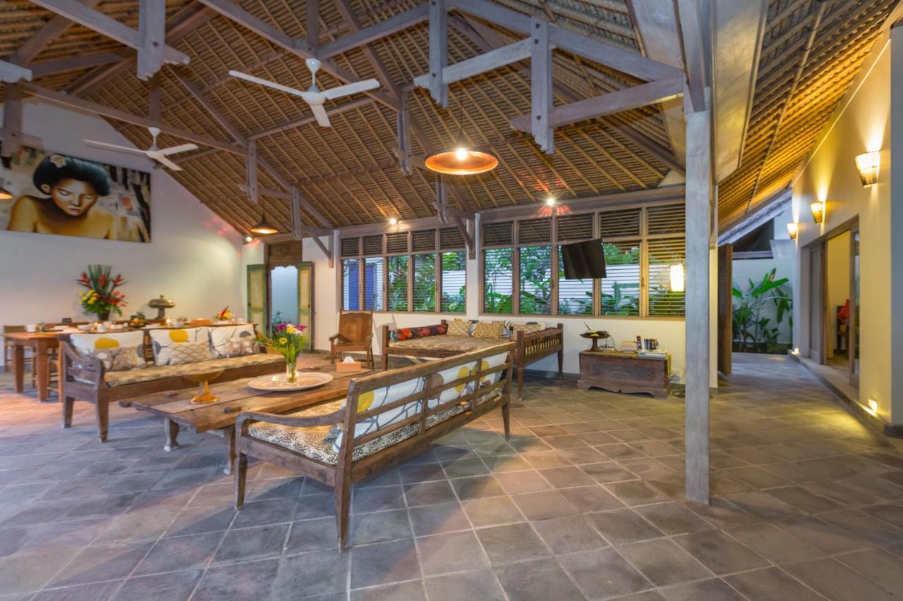 סמיניאק Villa Damai Taman מראה חיצוני תמונה