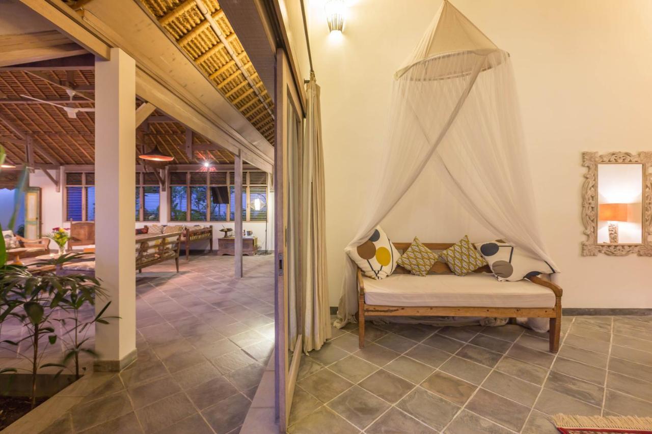 סמיניאק Villa Damai Taman מראה חיצוני תמונה