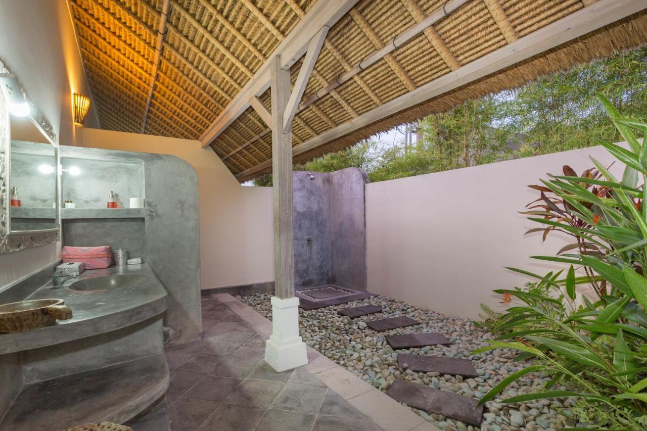 סמיניאק Villa Damai Taman מראה חיצוני תמונה