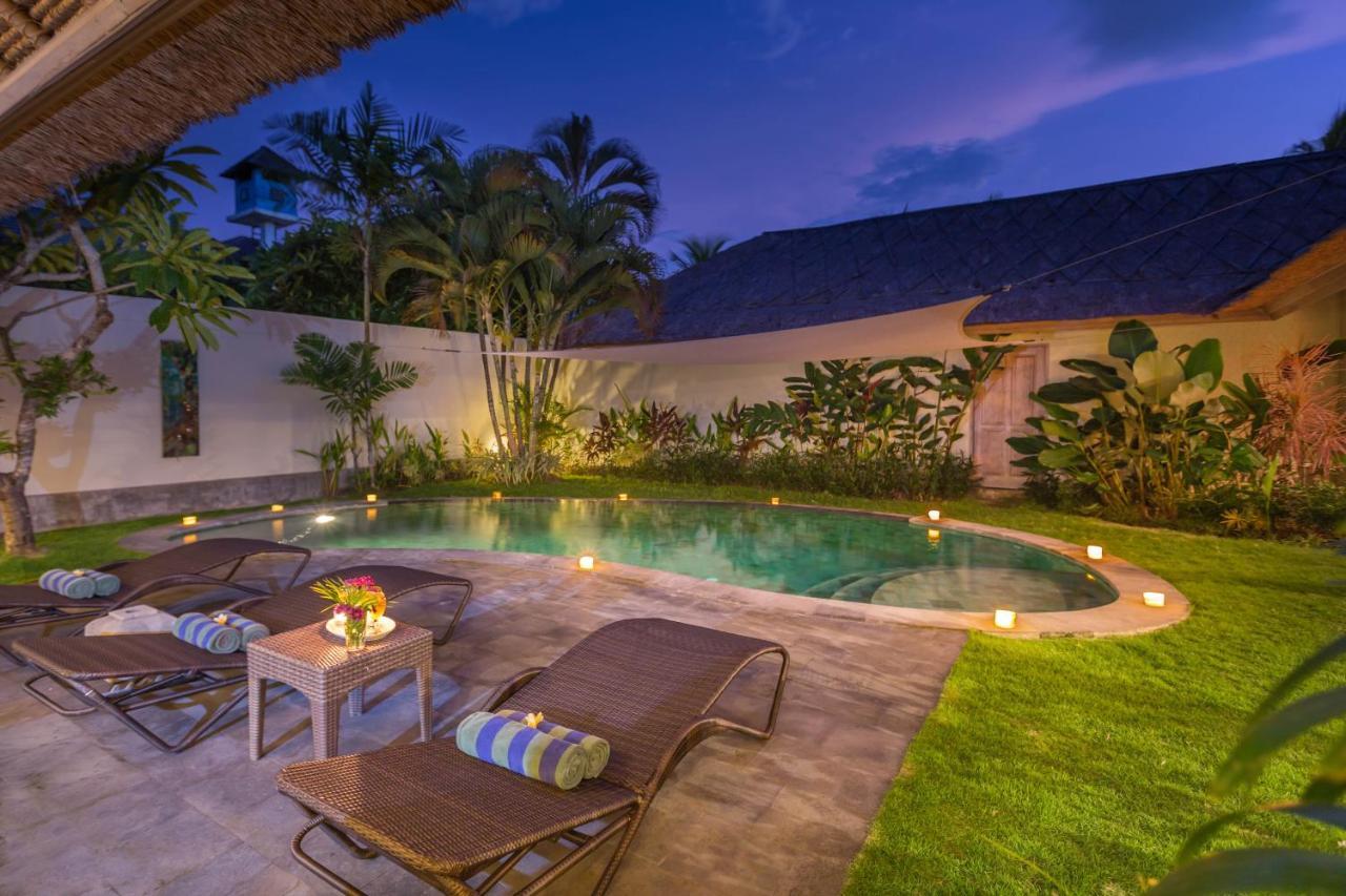 סמיניאק Villa Damai Taman מראה חיצוני תמונה
