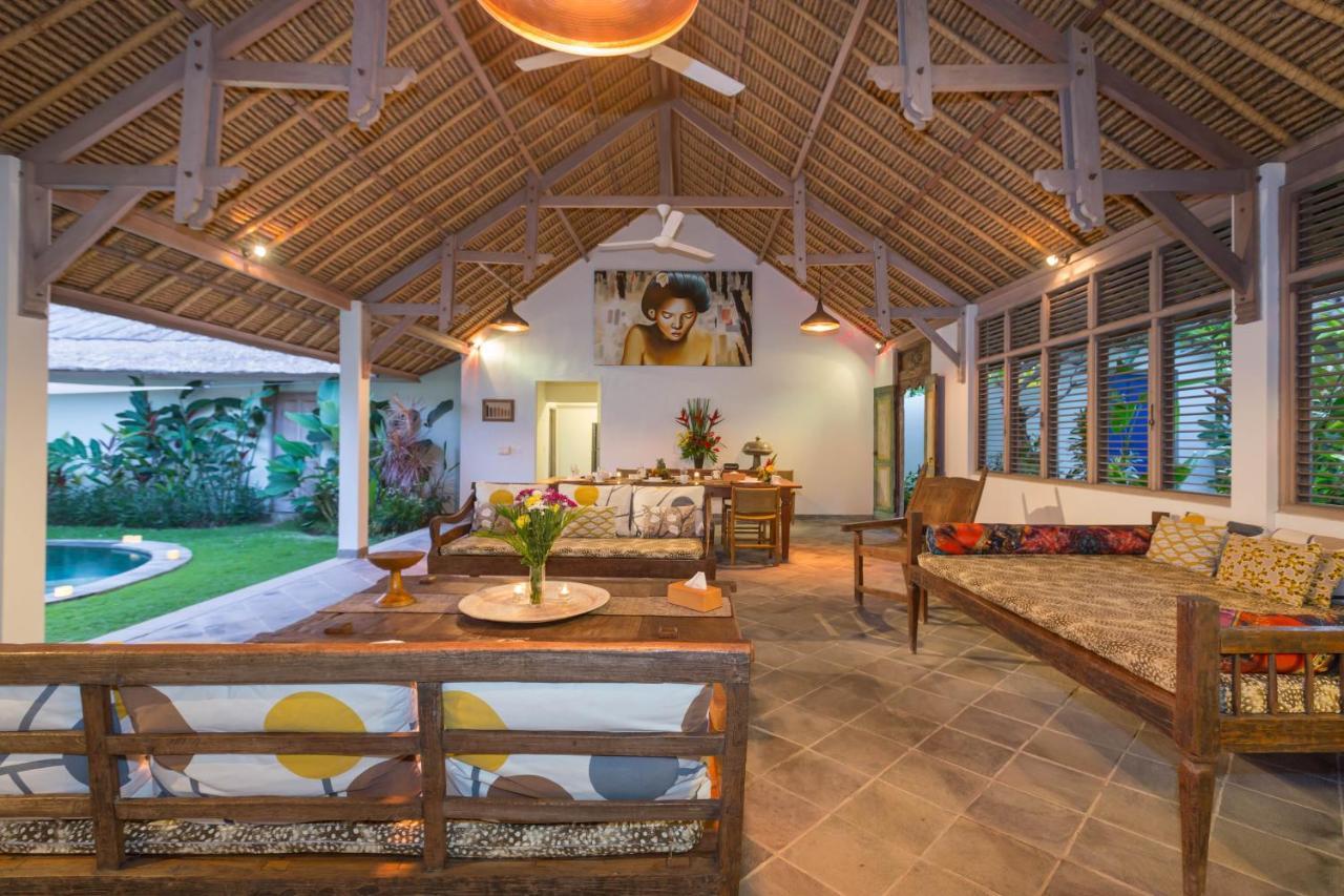סמיניאק Villa Damai Taman מראה חיצוני תמונה