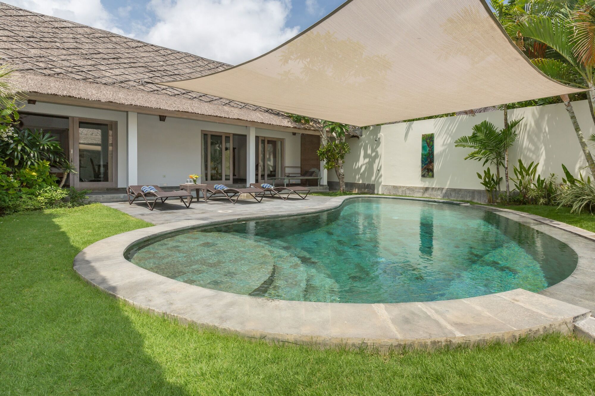 סמיניאק Villa Damai Taman מראה חיצוני תמונה